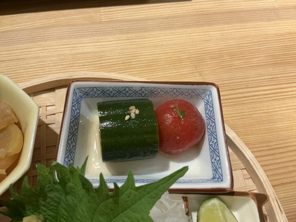 寿司こまちのキュウリ