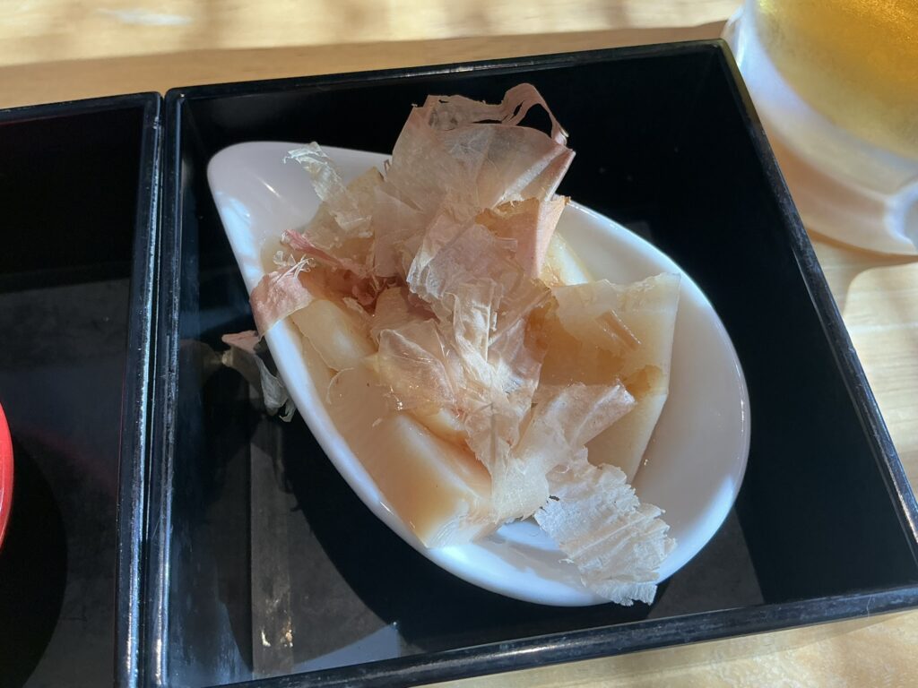 魚義のタケノコの煮物