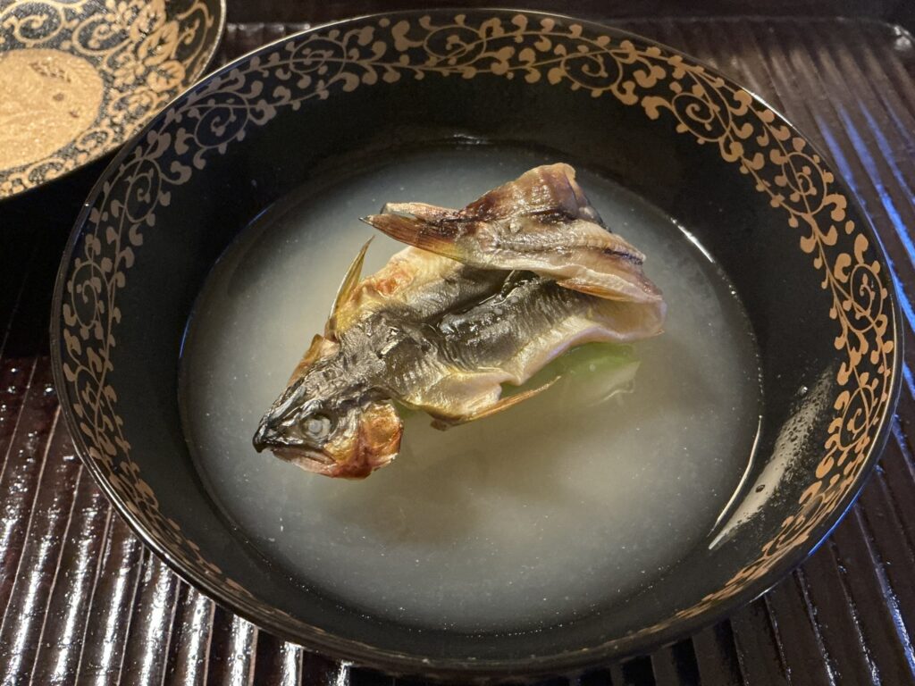 鎌倉北じまの鮎のなれ出汁