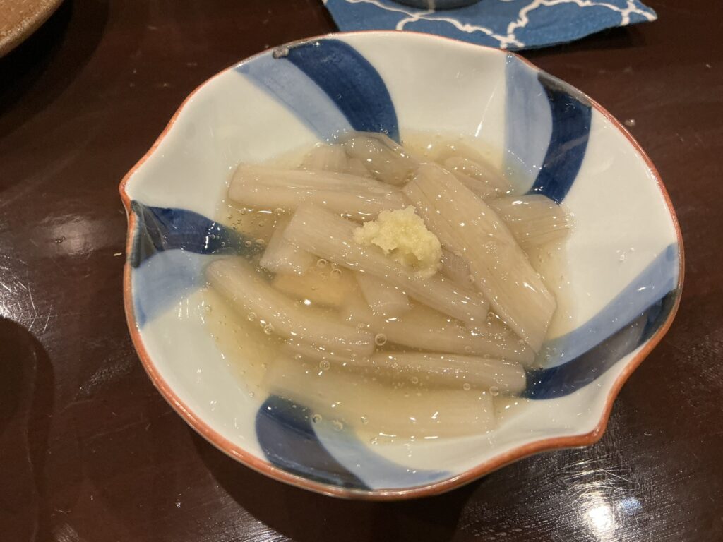 酒亭田中の白芋茎吉野煮