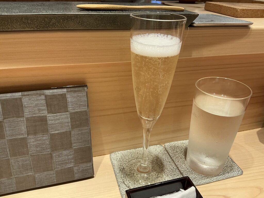 鮨結う翼のシャンパン