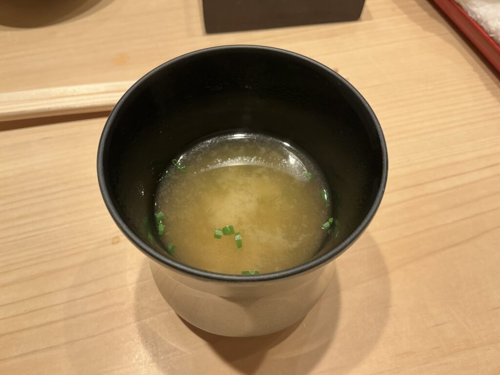 鮨結う翼のお椀