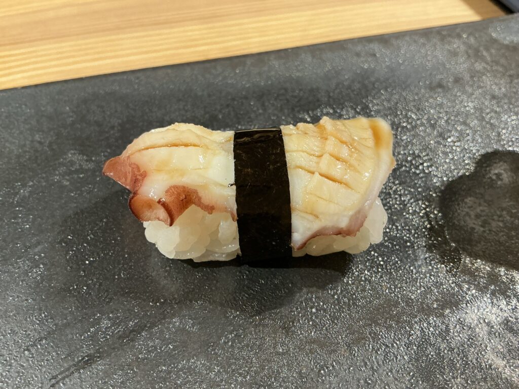 寿司こまちのタコ