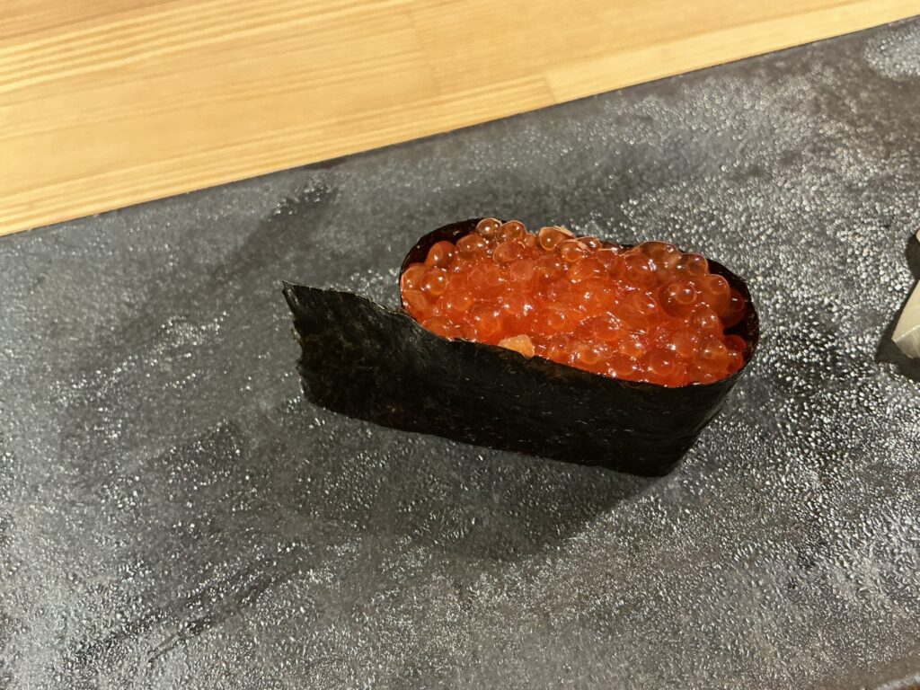 寿司こまちのイクラ