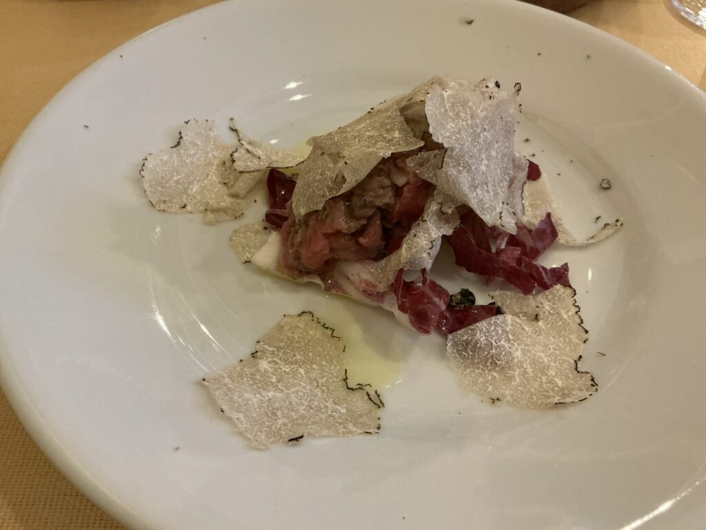 ヴィンチスグラッシの但馬牛のタルタル