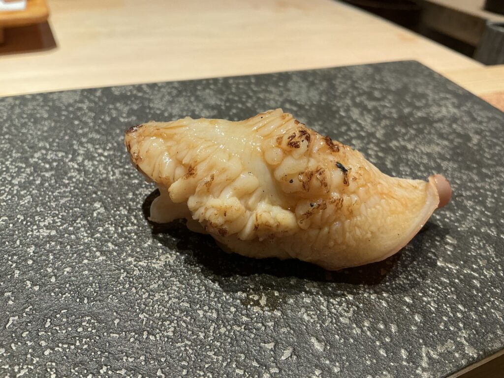 鮨結う紬のホッキガイ