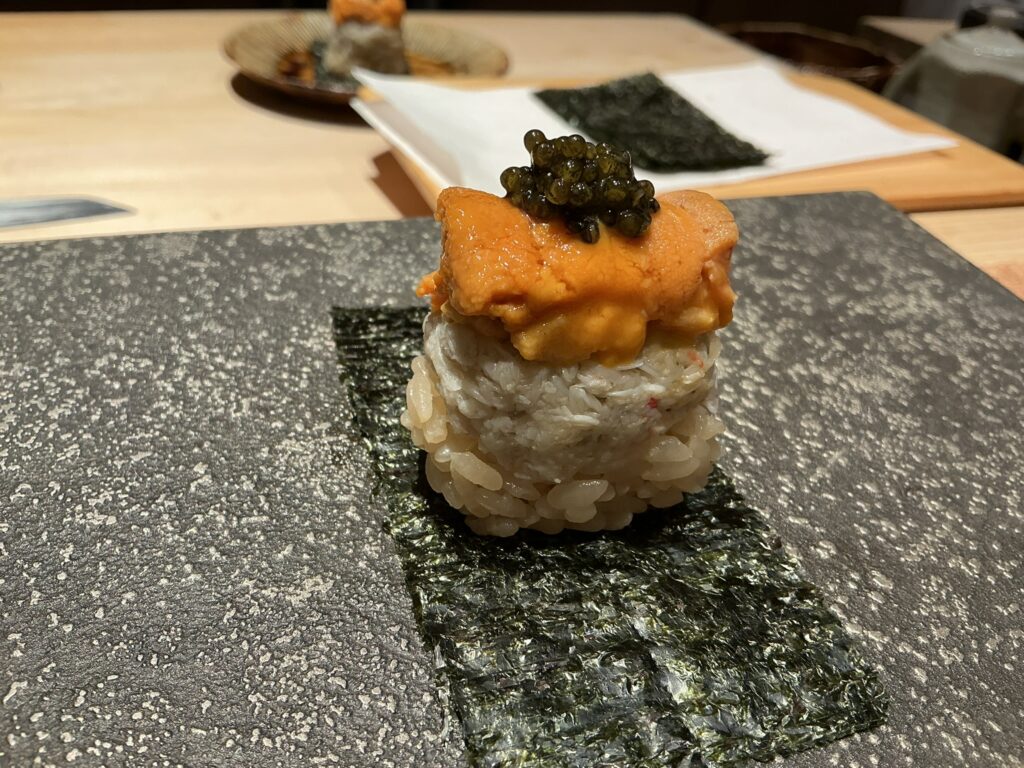 鮨結う紬の港区巻き