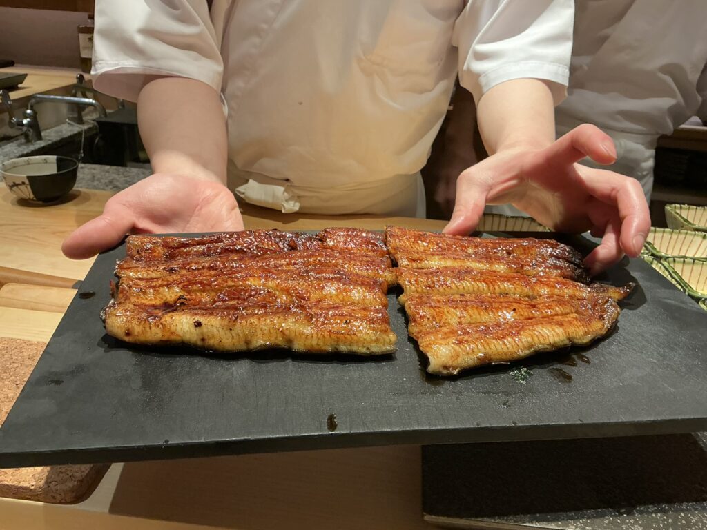 鮨結う紬のウナギ