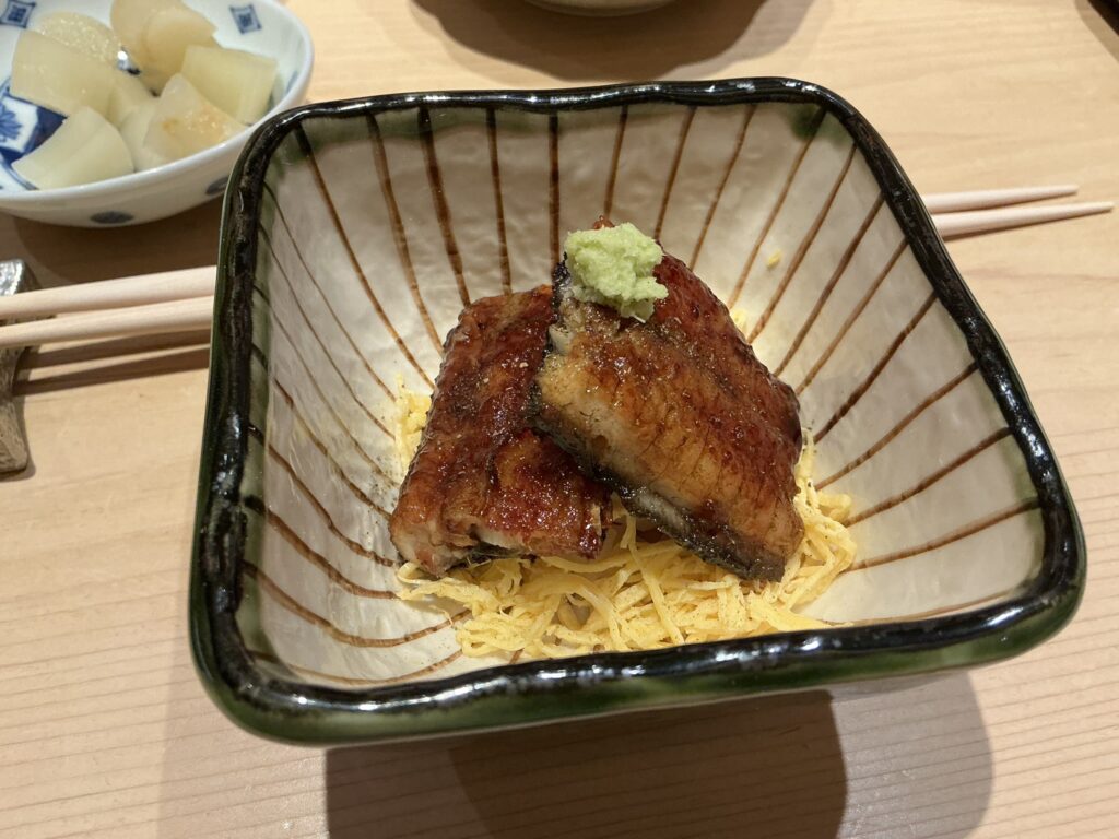 鮨結う紬のウナギ