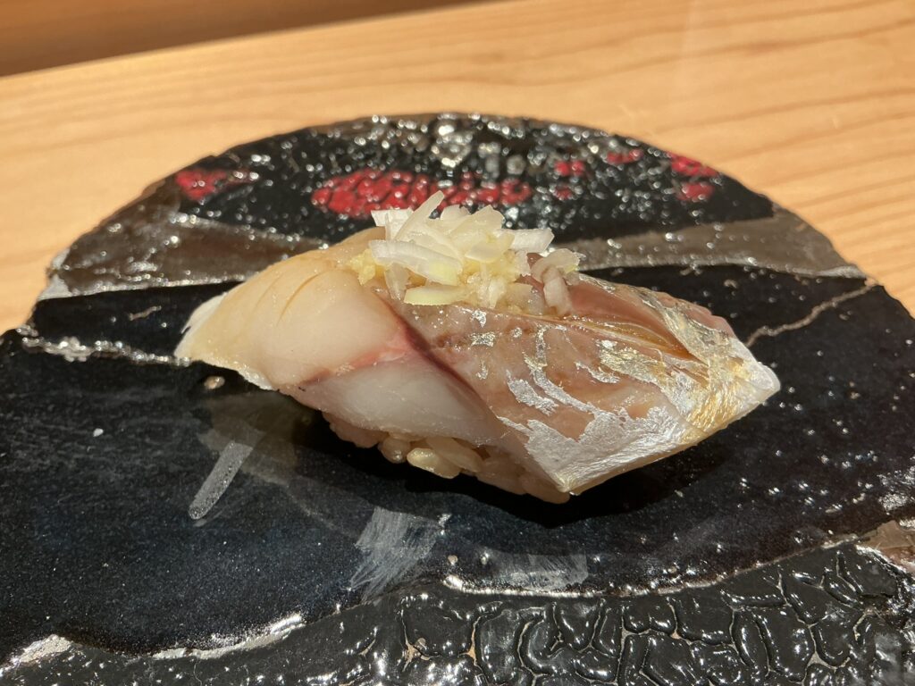 浅草壽司清のアジ