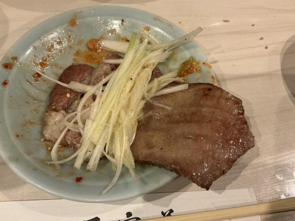 焼肉三宝苑のタン
