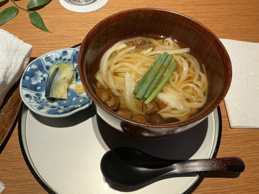 銀座ろくさん亭のカレーうどん