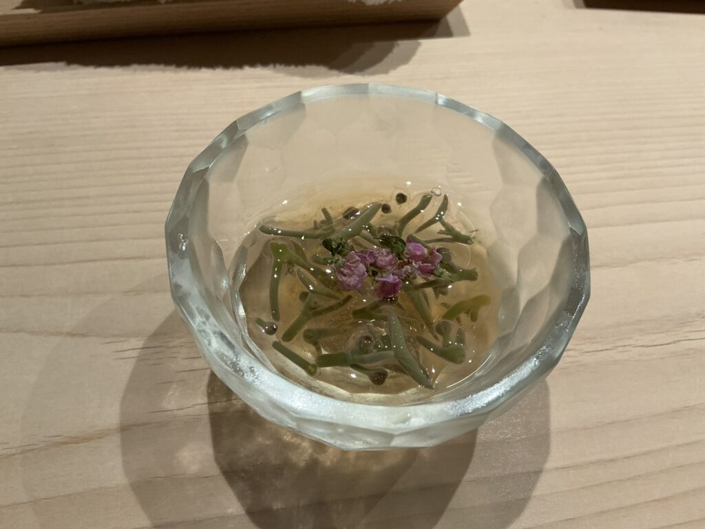 鮨一喜のジュンサイ