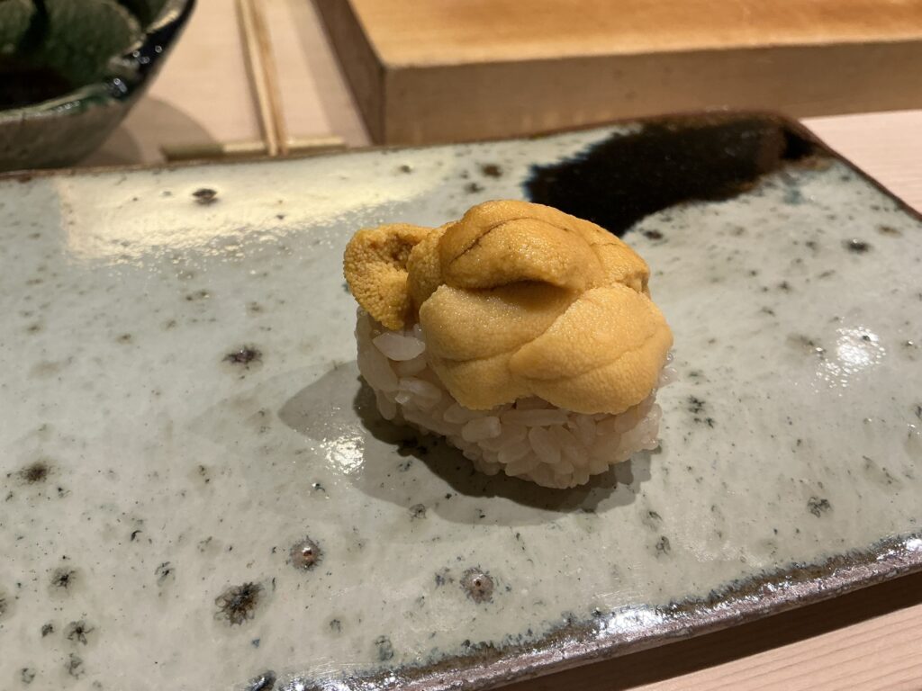 鮨一喜の赤ウニ
