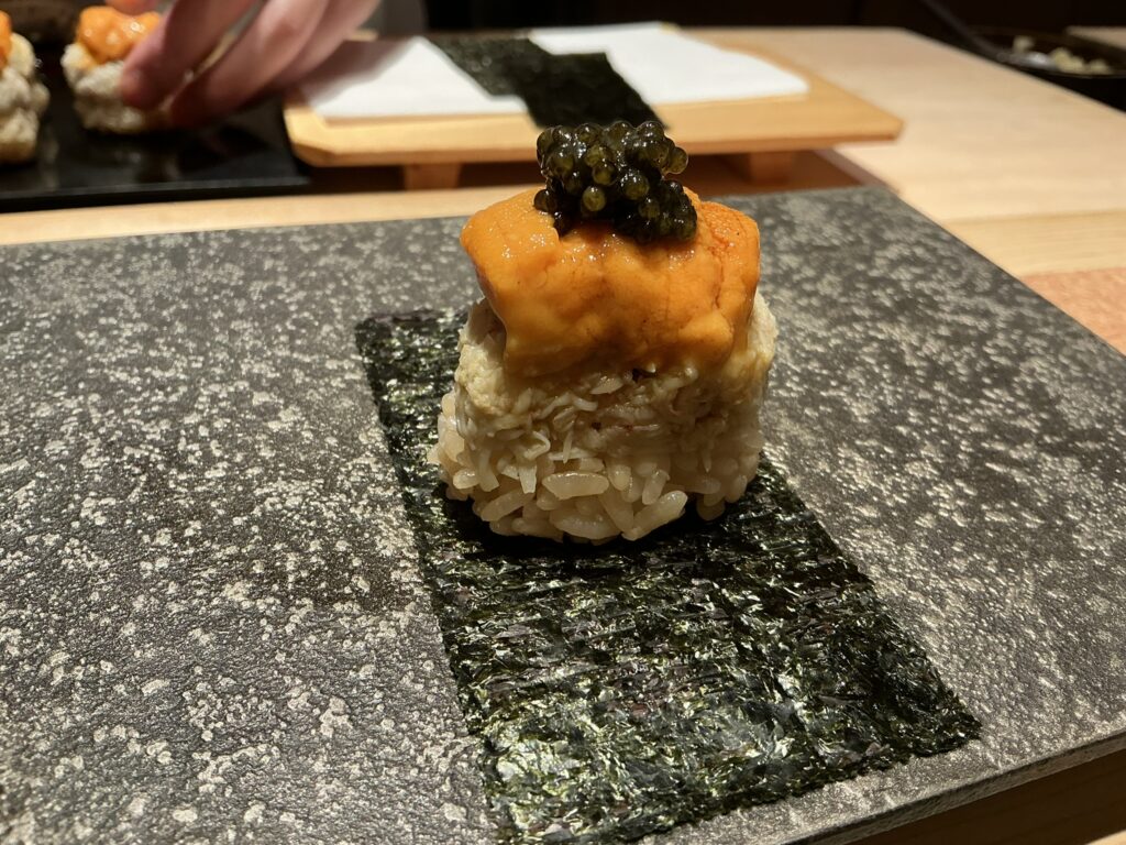 鮨結う紬の港区巻き