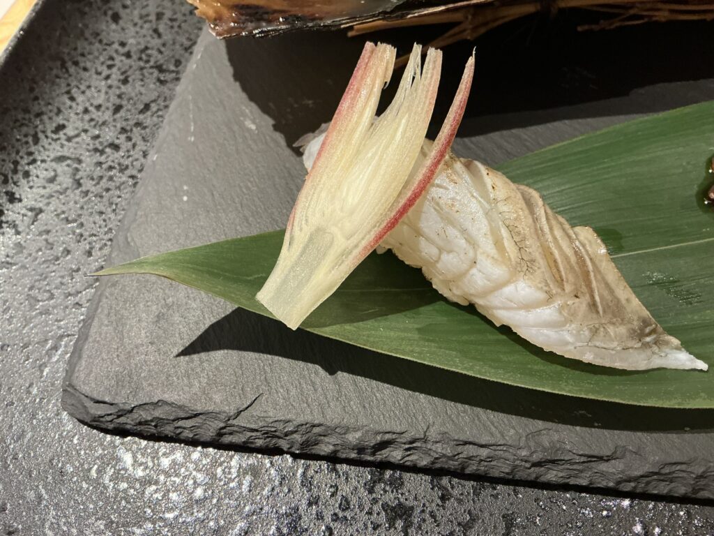 銀座幸の羽のスズキ