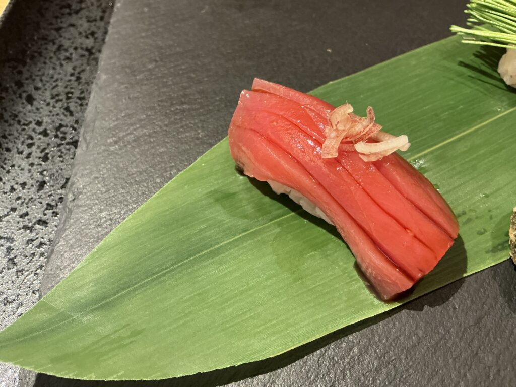 銀座幸の羽の赤身