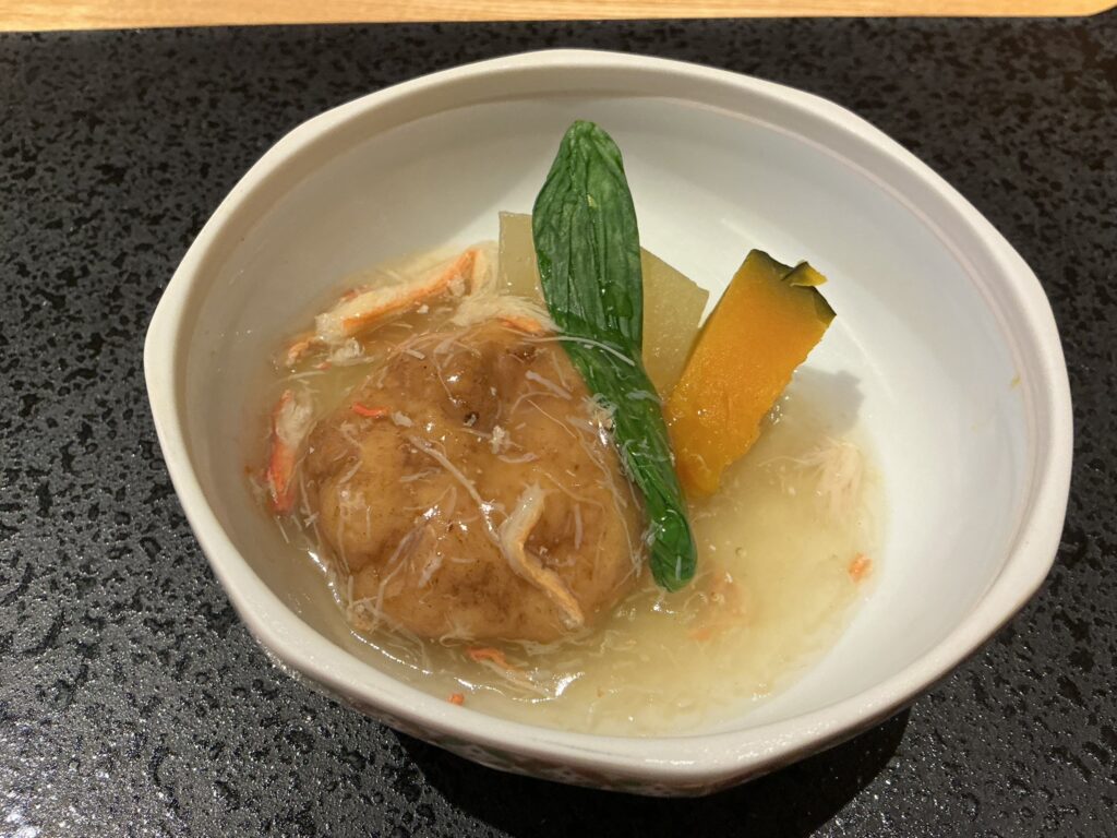 銀座幸の羽の飛龍頭と季節野菜の蟹餡