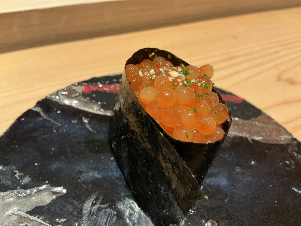 浅草壽司清のイクラ