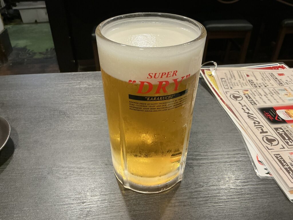 赤身焼肉ホルモン研磨のビール