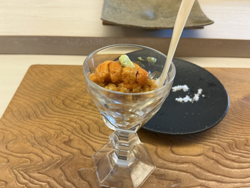 鮨おばなのウニ