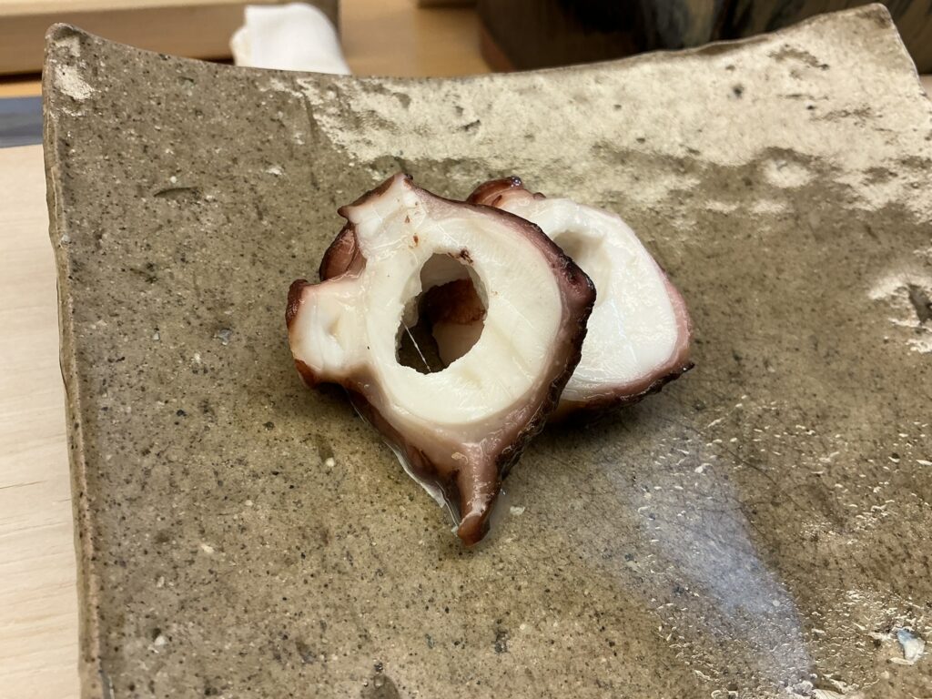 鮨おばなのタコ