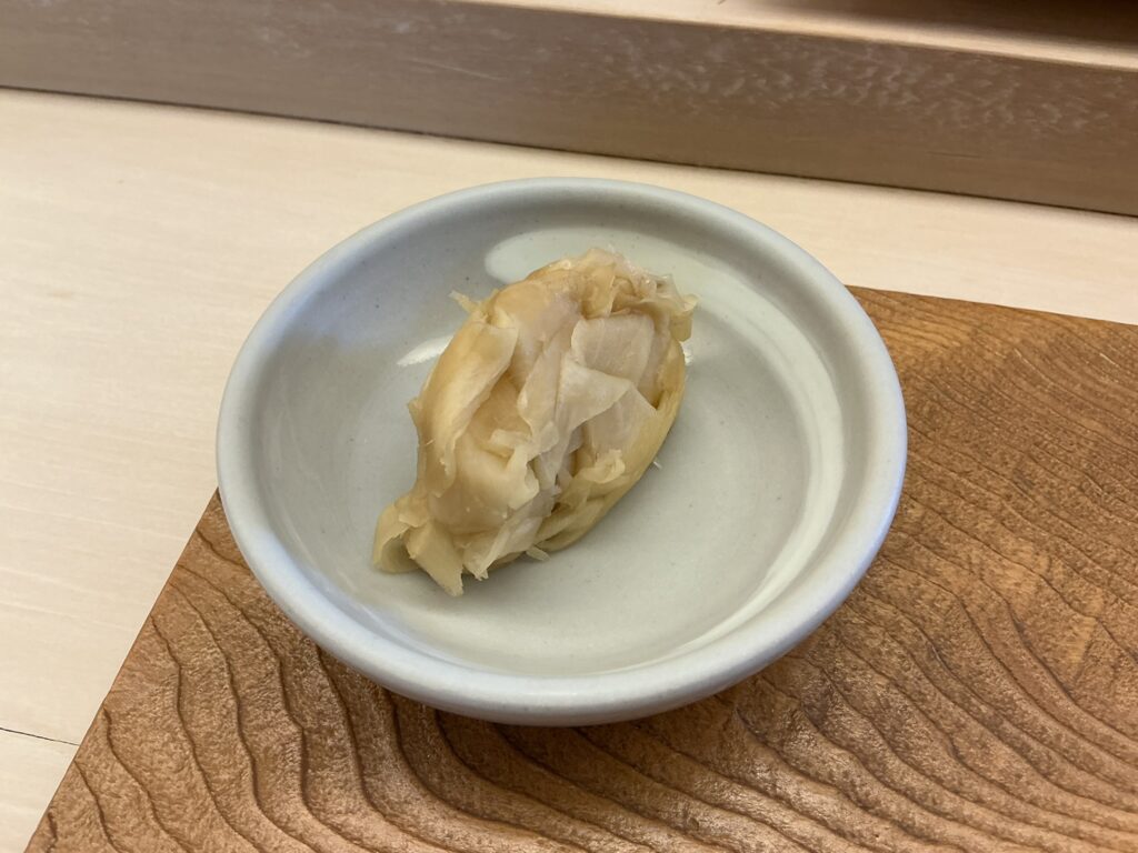 鮨おばなのガリ