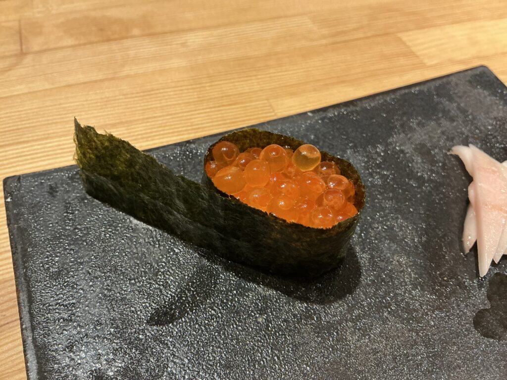 寿司こまちのイクラ