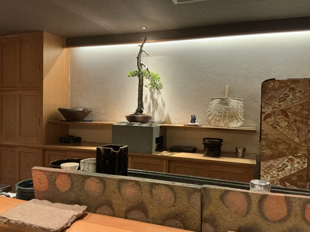 恵比寿とりひろの店内