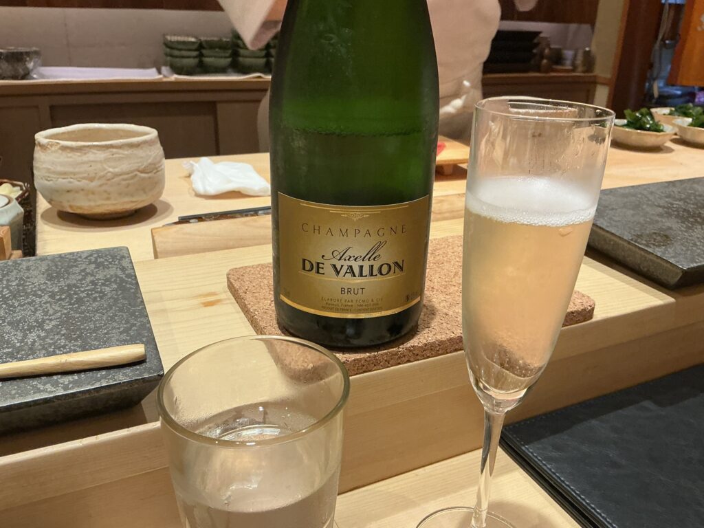 鮨結う紬のシャンパン