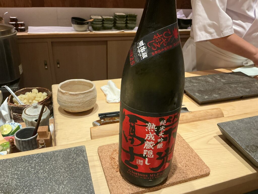 鮨結う紬の日本酒