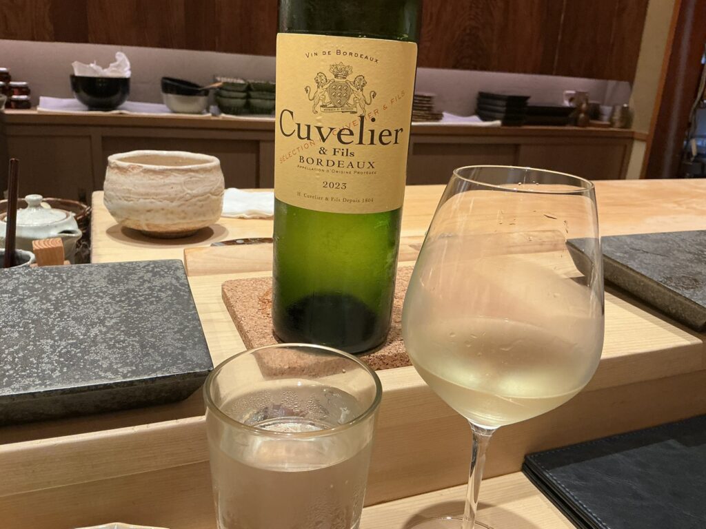 鮨結う紬の白ワイン