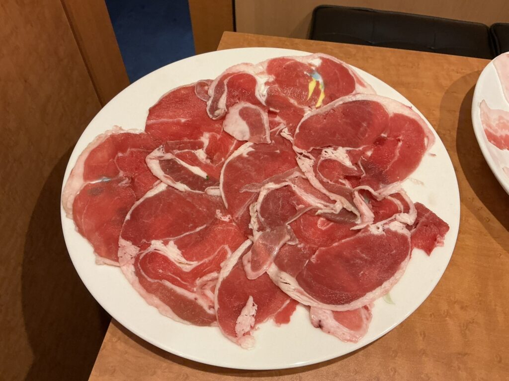 完全個室肉寿司彩・八馬のラム