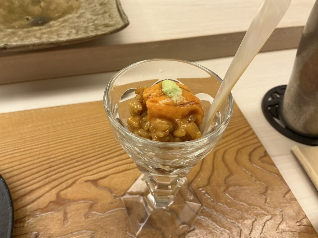 鮨おばなのウニ