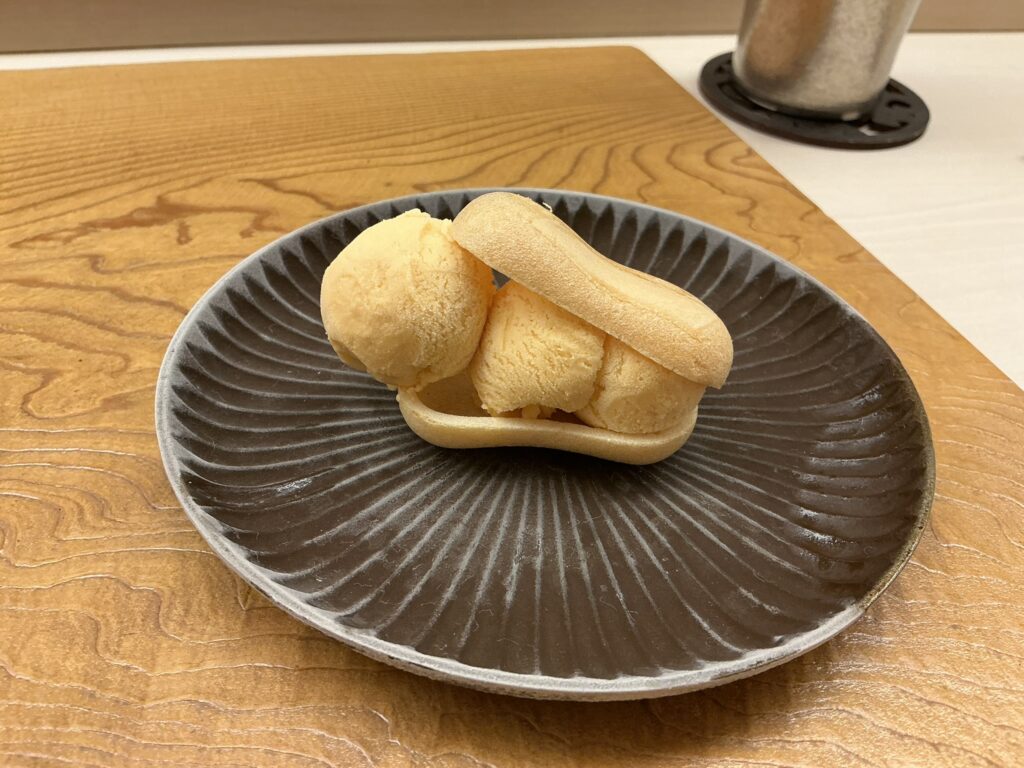 鮨おばなのモナカ