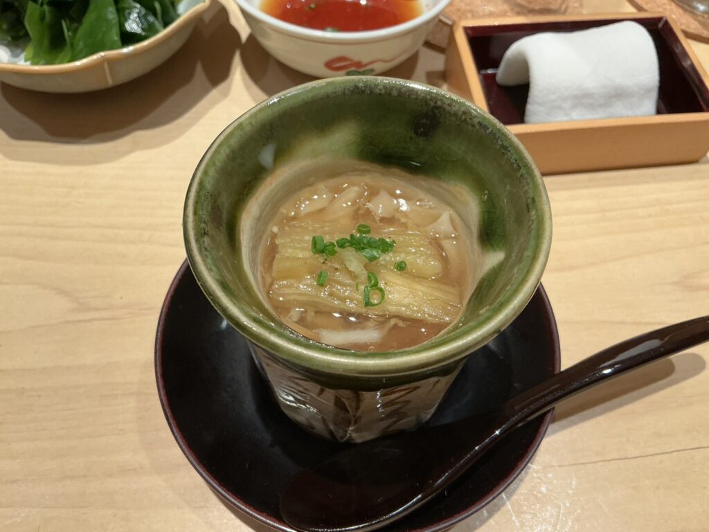 鮨結う紬の茶碗蒸し