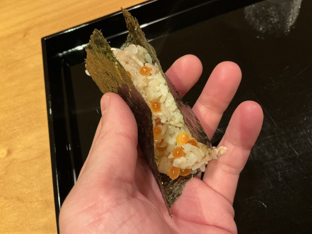 日本料理四四A2のマツタケとイクラ