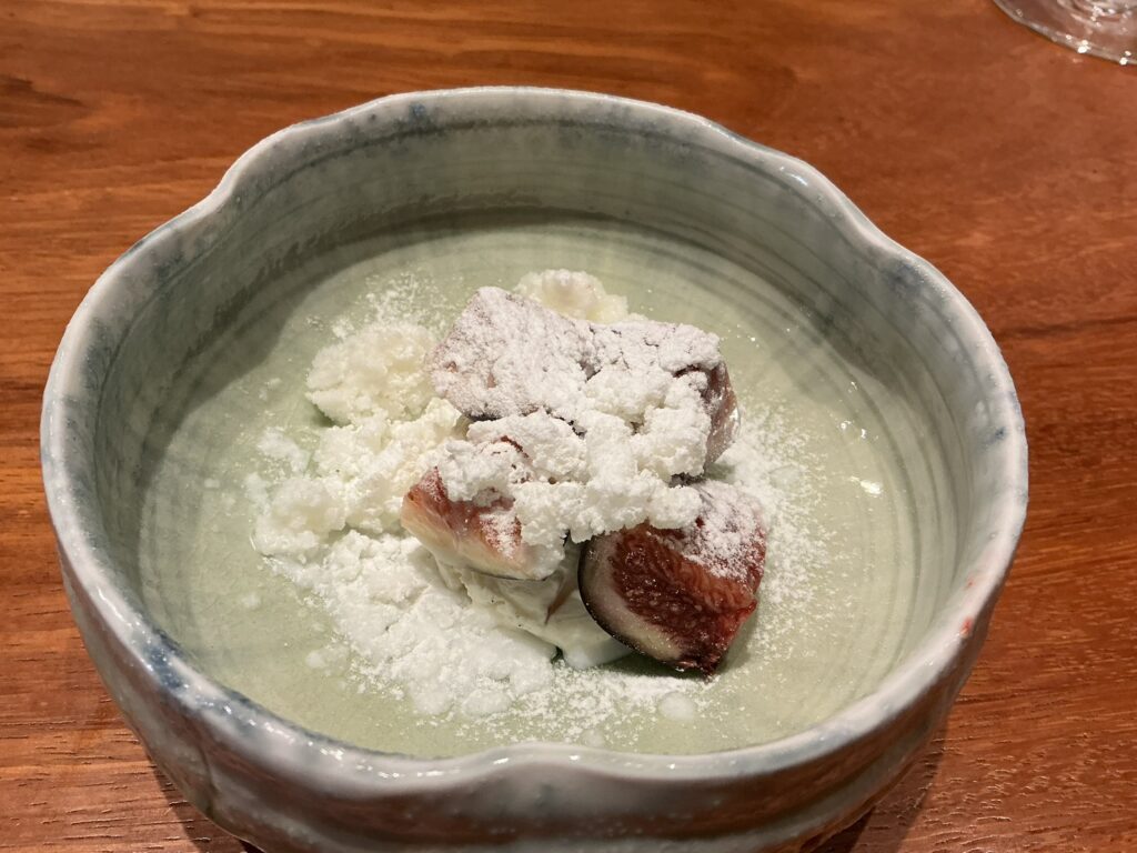 ルオーゴのマスカルポーネ 無花果 ヨーグルト