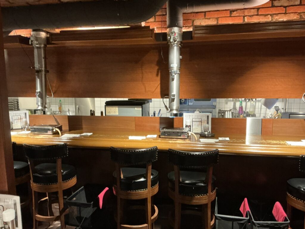 王道焼肉豆だいふくの店内