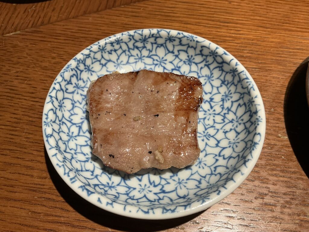 王道焼肉豆だいふくの特選厚切りタン塩