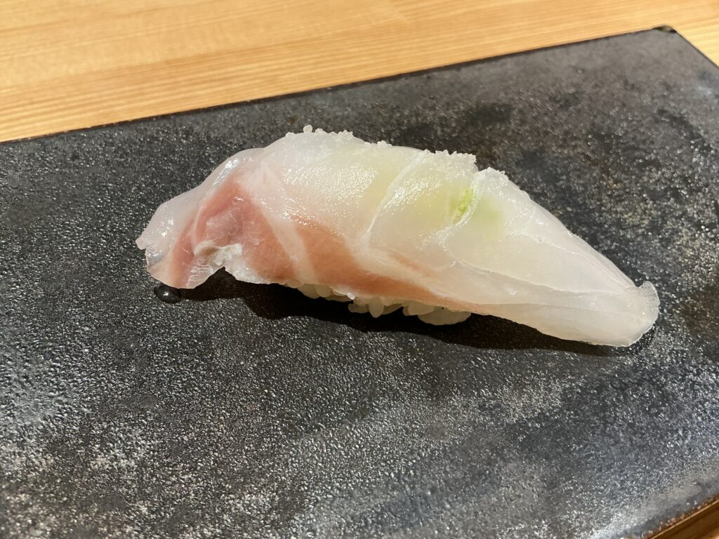 寿司こまちの鯛一郎クン