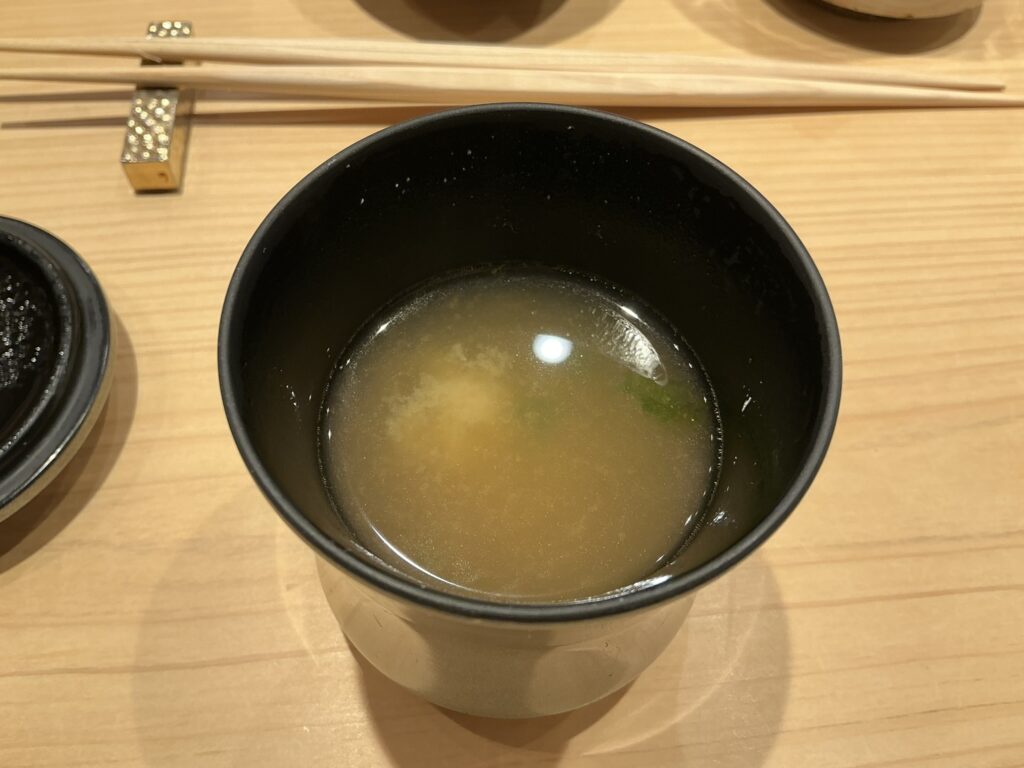 鮨結う翼のお椀