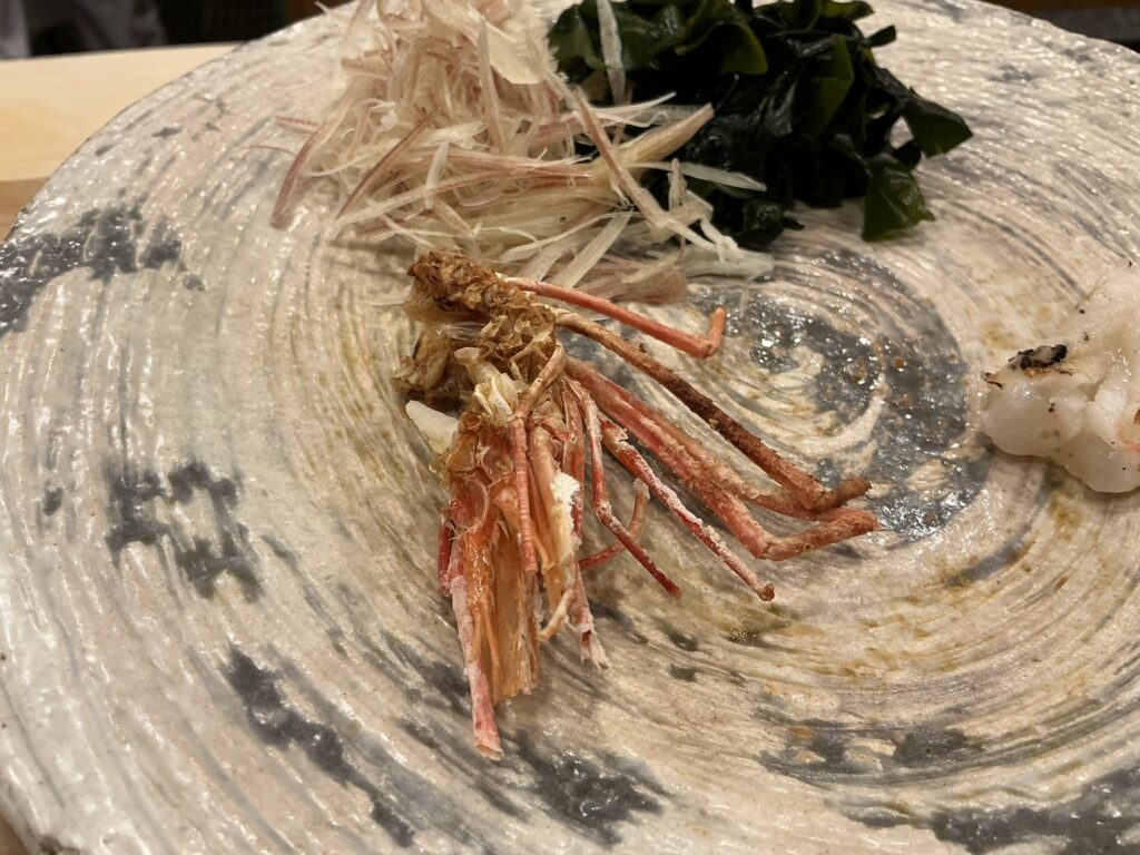 なか條のボタンエビ