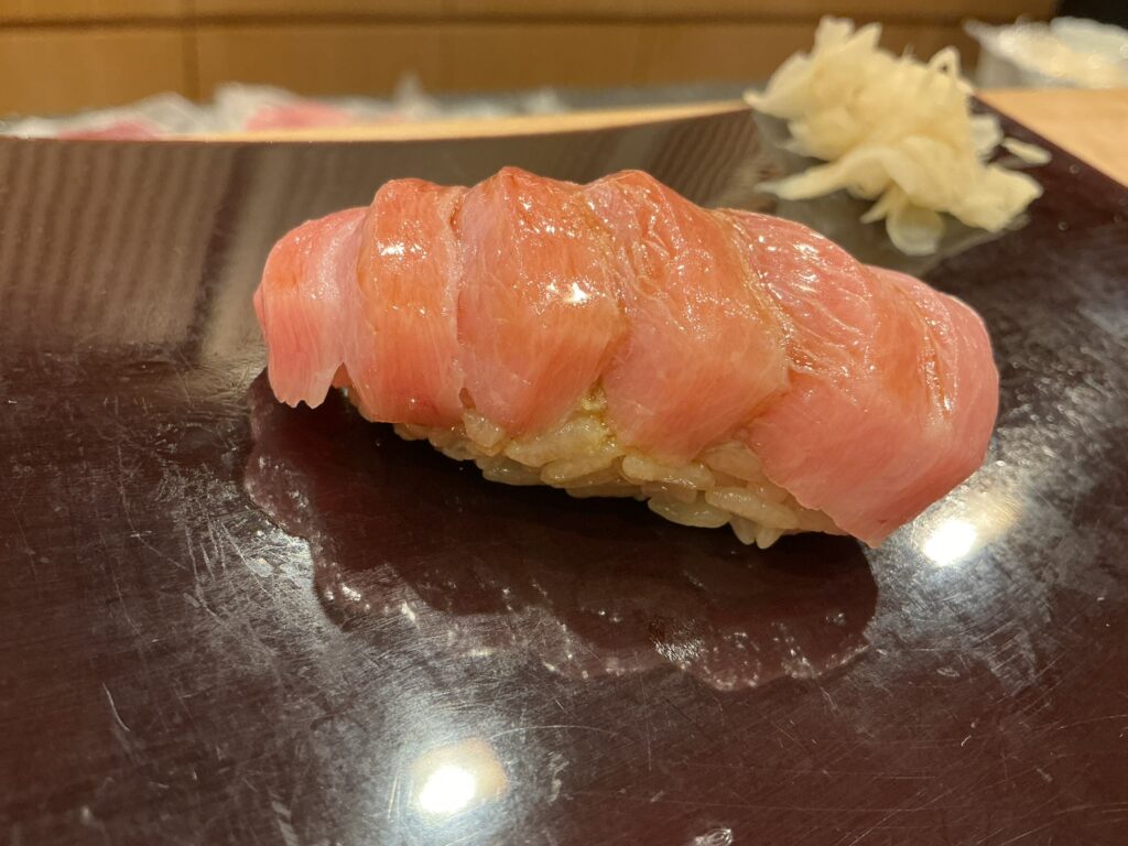 なか條の大トロ