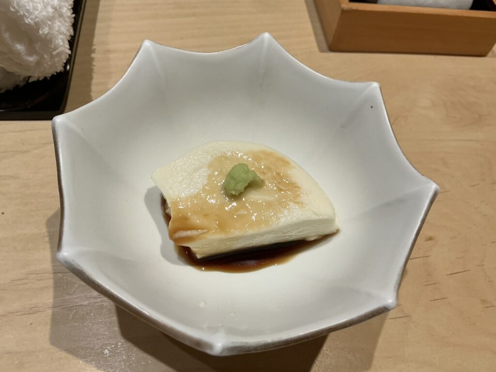 鮨結う紬の峯岡豆腐