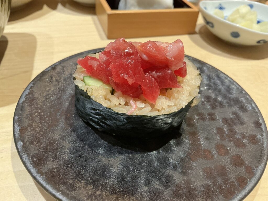 鮨結う紬の福巻き