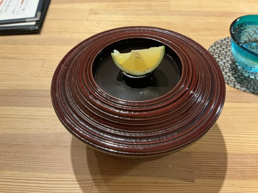 寿司こまちの松茸ハモのお椀蒸し