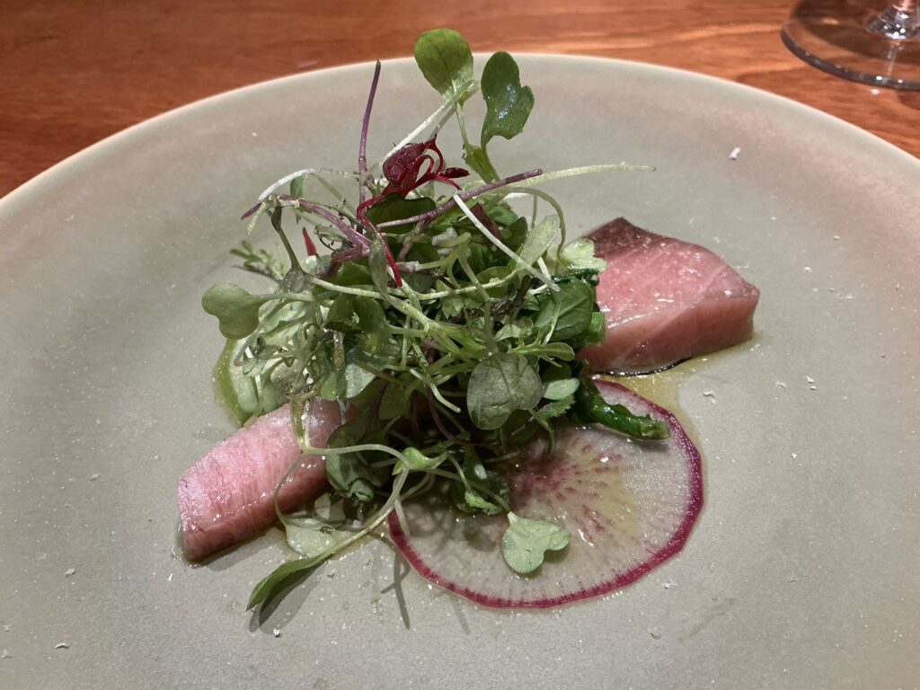 ルオーゴの天然鰤　瞬間燻製　大根