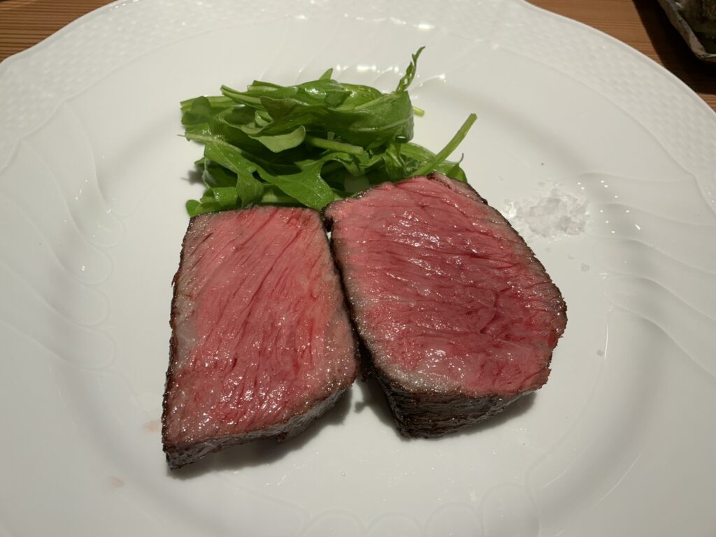 コンメディアのサーロインとイチボ