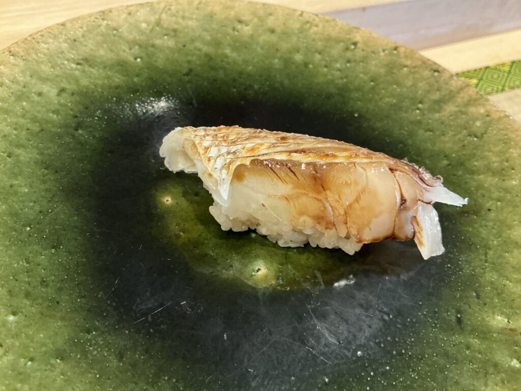 すし処漁美のカスゴ